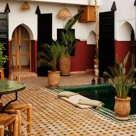 Riad Nanou - Private Riad With Pool & Rooftop マラケシュ エクステリア 写真
