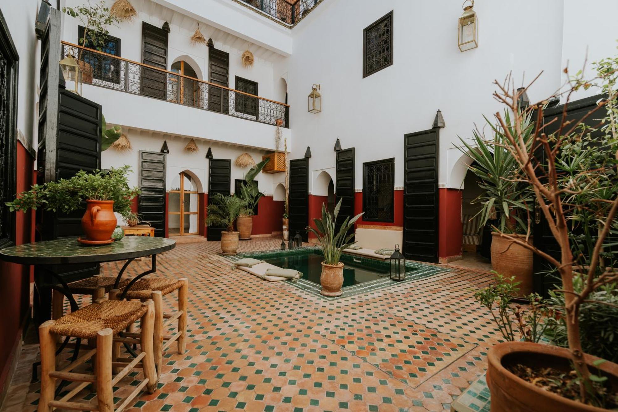 Riad Nanou - Private Riad With Pool & Rooftop マラケシュ エクステリア 写真